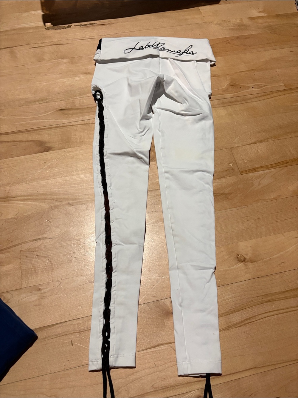 LABELLAMAFIA white Leggings sz Sm